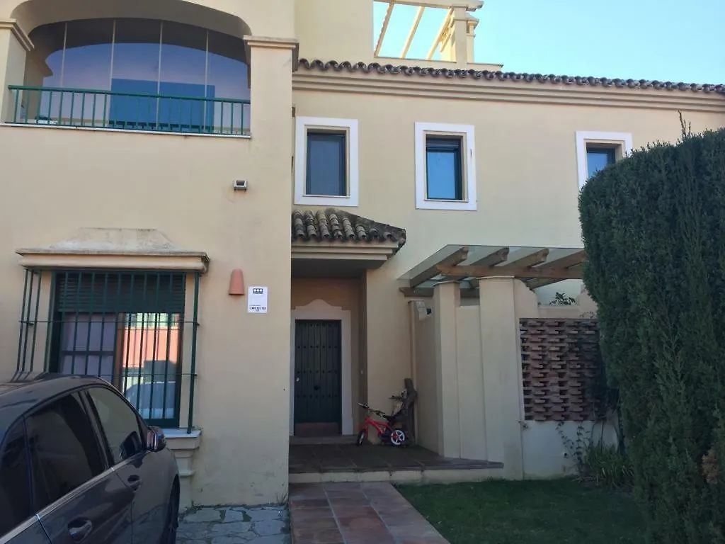 Sotogrande . Urb. El Casar Fronda Hotel Holiday home