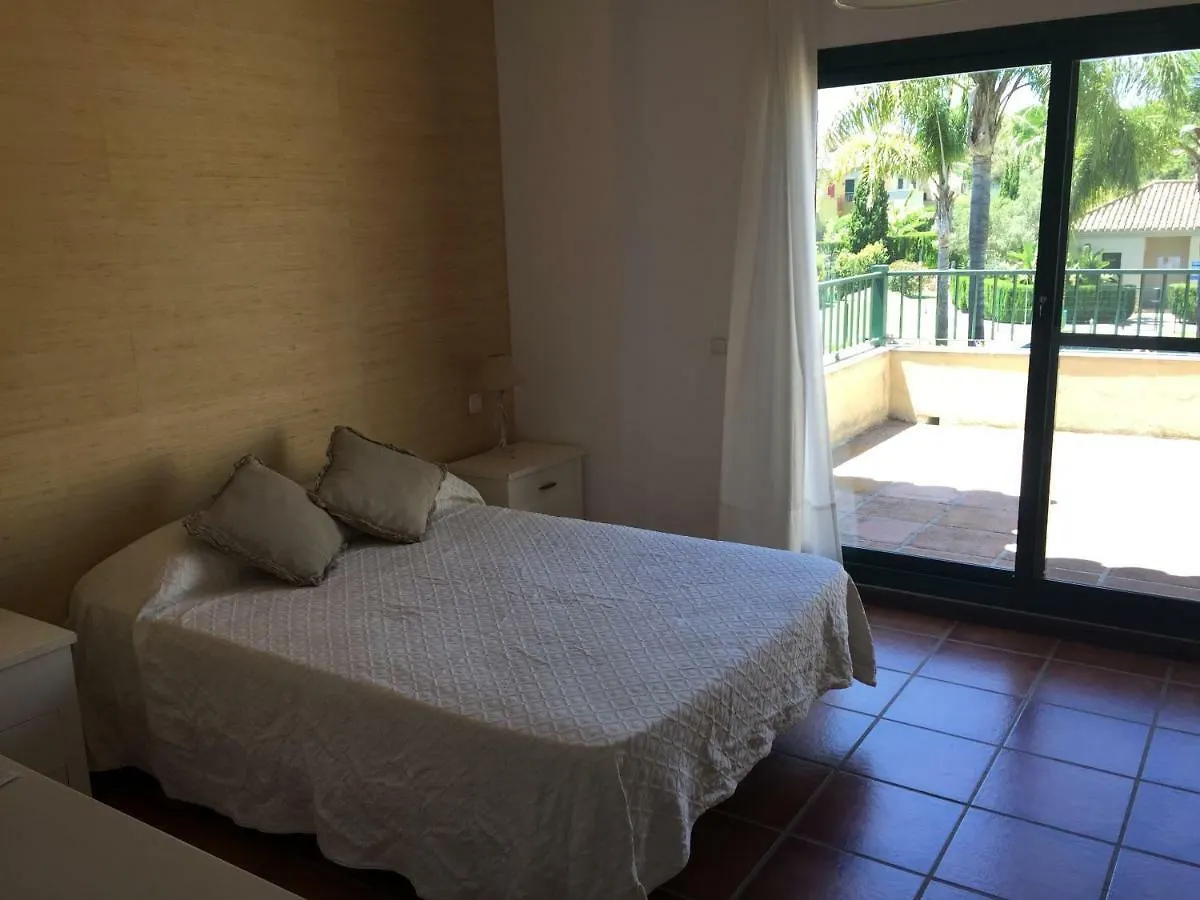 Sotogrande . Urb. El Casar Fronda Hotel